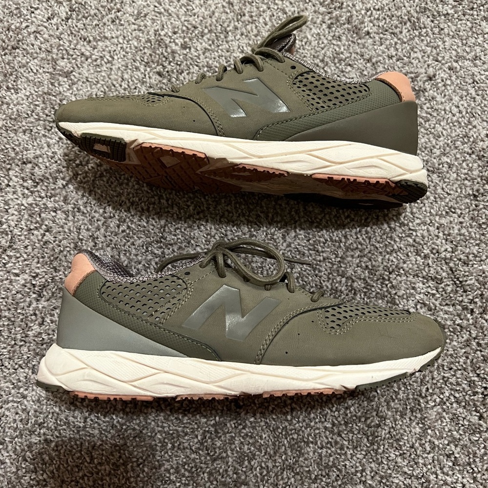 New Balance WRT96 Sneakers - Picture 2 of 4